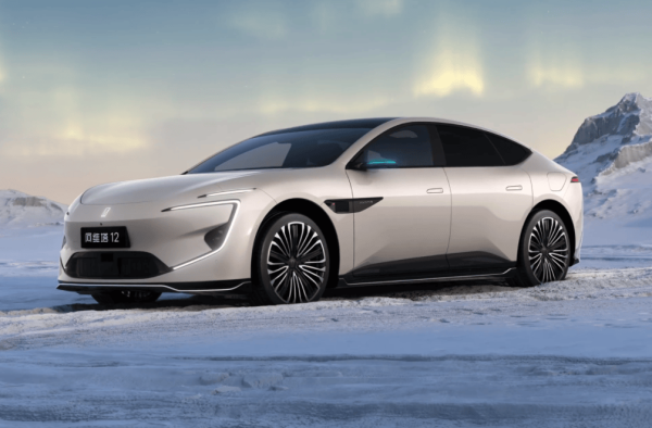 浩鼎中心 阿维塔12四激光版10月28日上市，6款车型亮相，科技配置全面升级